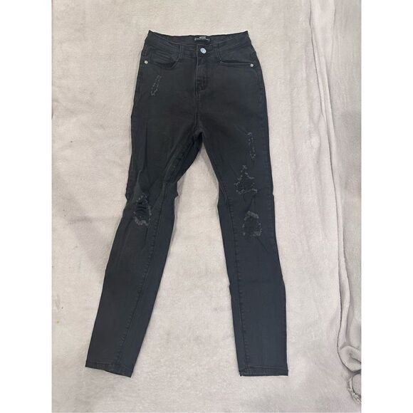 Women’s size 0 black jeans with rips from missguided - Picture 1 of 9